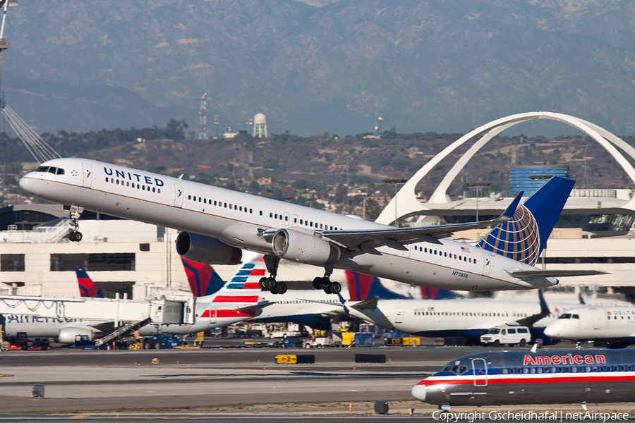 United Airlines Boeing 757-324 (N75858) | Photo 67233