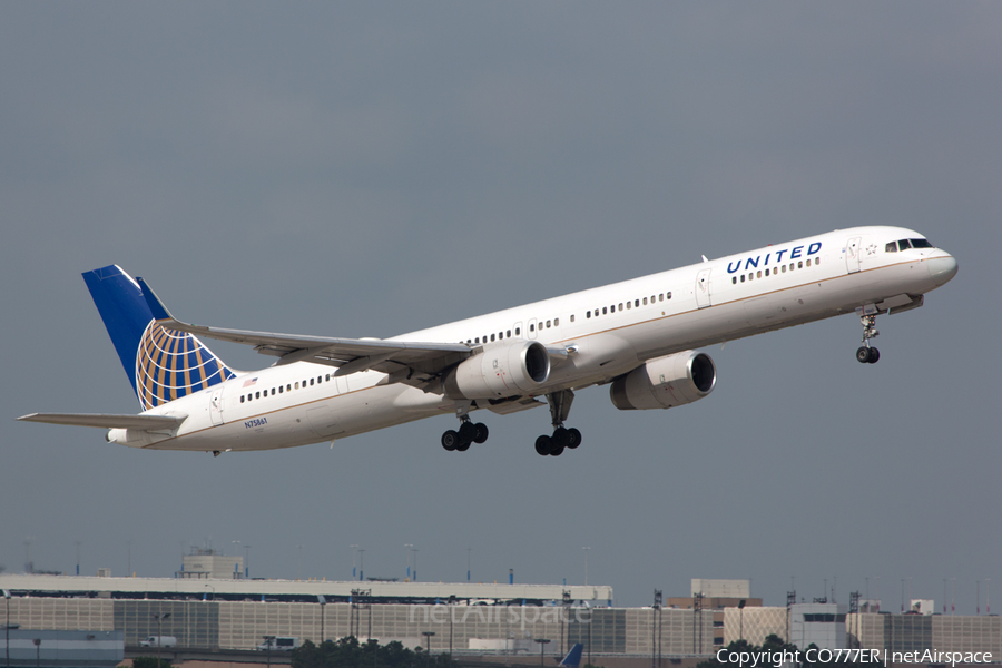 United Airlines Boeing 757-33N (N75861) | Photo 89629