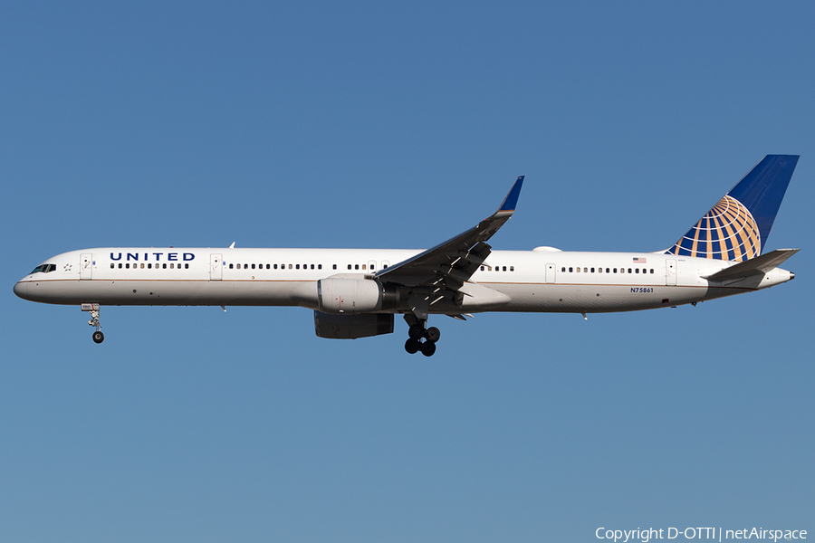 United Airlines Boeing 757-33N (N75861) | Photo 146039
