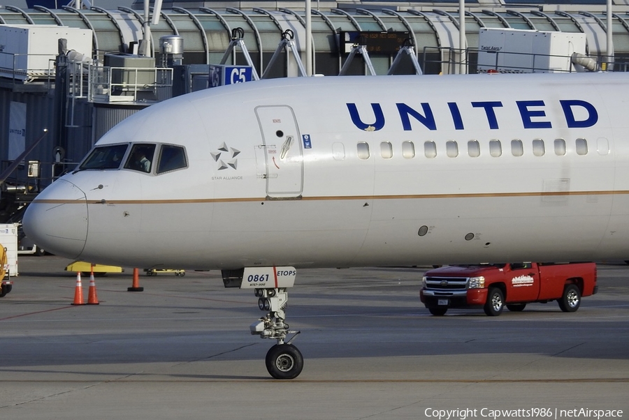 United Airlines Boeing 757-33N (N75861) | Photo 505160