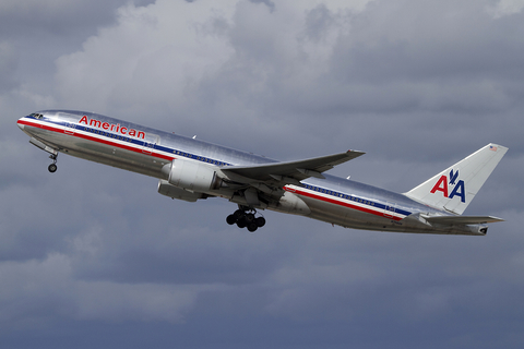 American Airlines Boeing 777-223(ER) (N758AN) at  Los Angeles - International, United States