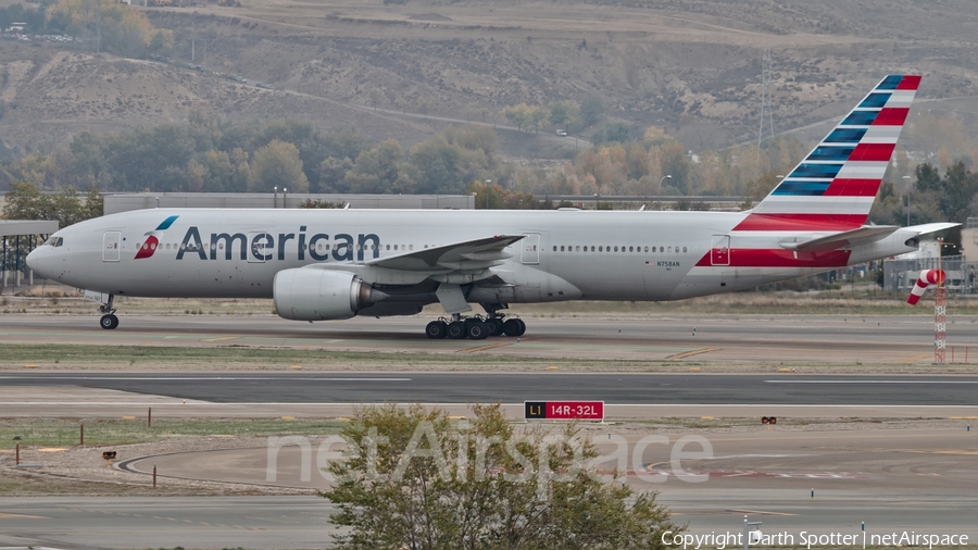 American Airlines Boeing 777-223(ER) (N758AN) | Photo 233613