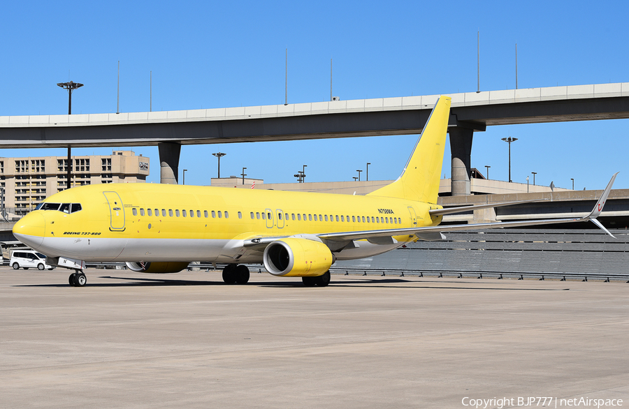 Miami Air International Boeing 737-8K5 (N758MA) | Photo 303863