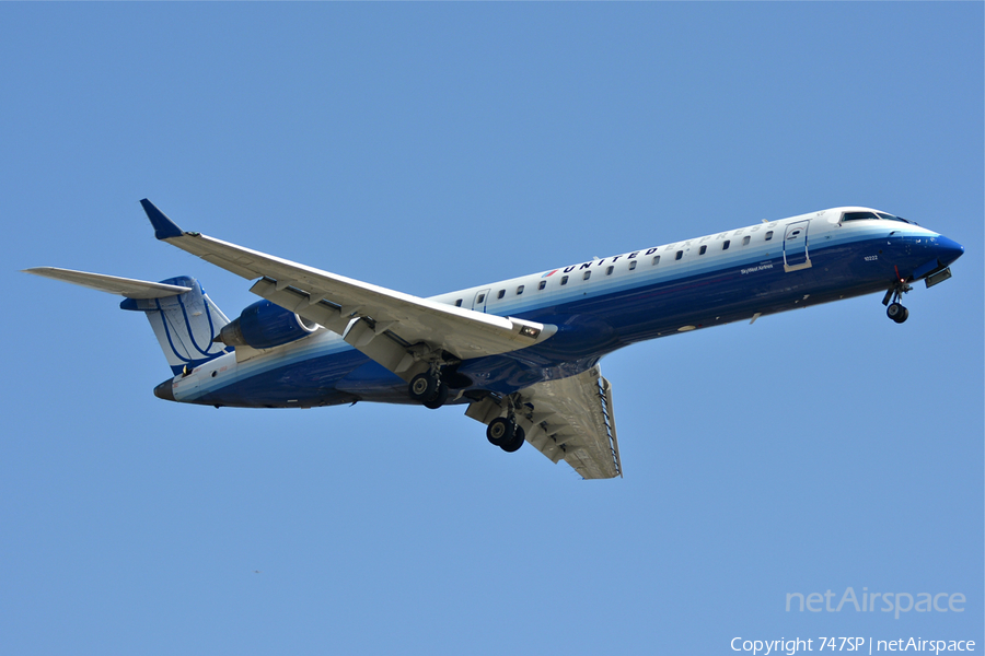 United Express (SkyWest Airlines) Bombardier CRJ-701ER (N758SK) | Photo 47127