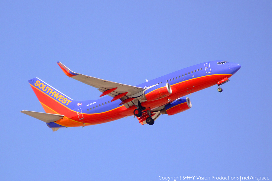 Southwest Airlines Boeing 737-7H4 (N758SW) | Photo 1824