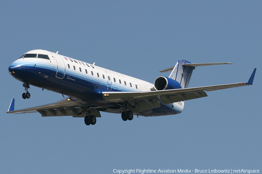 United Express (Mesa Airlines) Bombardier CRJ-200ER (N75999) | Photo 150727