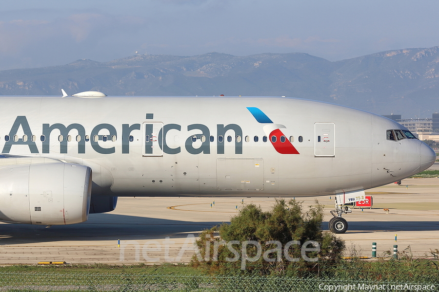 American Airlines Boeing 777-223(ER) (N759AN) | Photo 132960