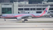 American Airlines Boeing 777-223(ER) (N759AN) at  Miami - International, United States