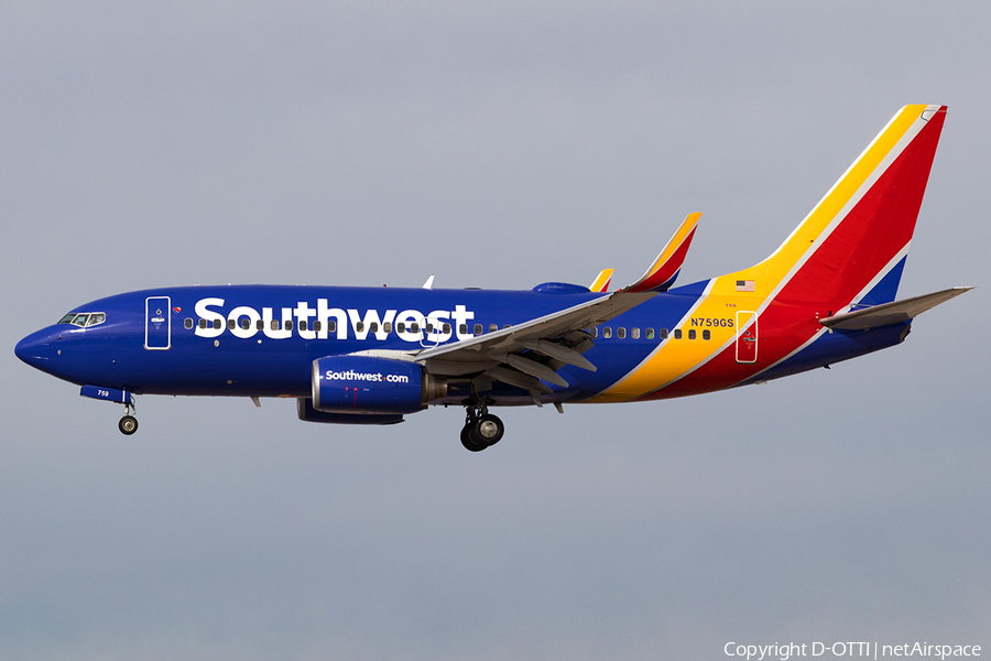 Southwest Airlines Boeing 737-7H4 (N759GS) | Photo 137833