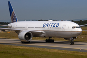 United Airlines Boeing 777-224(ER) (N76010) at  Frankfurt am Main, Germany