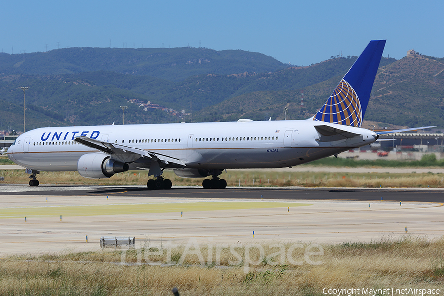 United Airlines Boeing 767-424(ER) (N76054) | Photo 313976