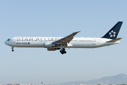 United Airlines Boeing 767-424(ER) (N76055) at  Barcelona - El Prat, Spain