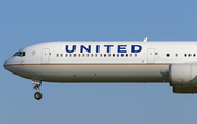 United Airlines Boeing 767-424(ER) (N76062) at  Barcelona - El Prat, Spain