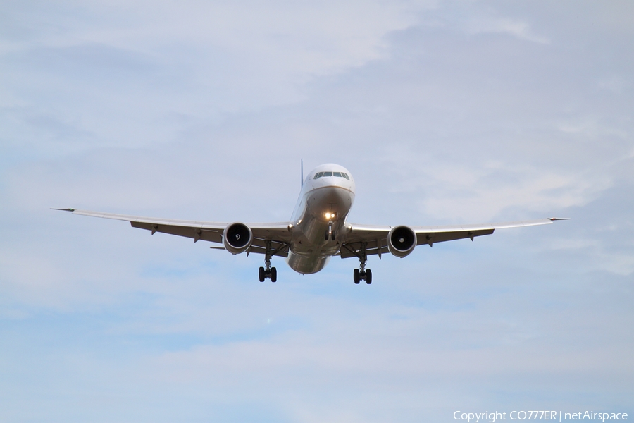 United Airlines Boeing 767-424(ER) (N76062) | Photo 1662