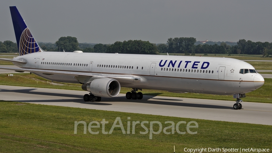 United Airlines Boeing 767-424(ER) (N76064) | Photo 229948