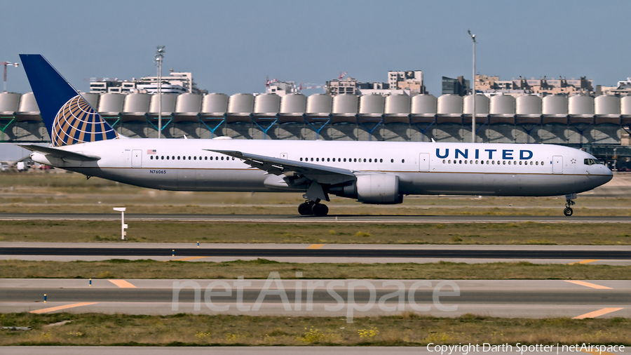 United Airlines Boeing 767-424(ER) (N76065) | Photo 381920