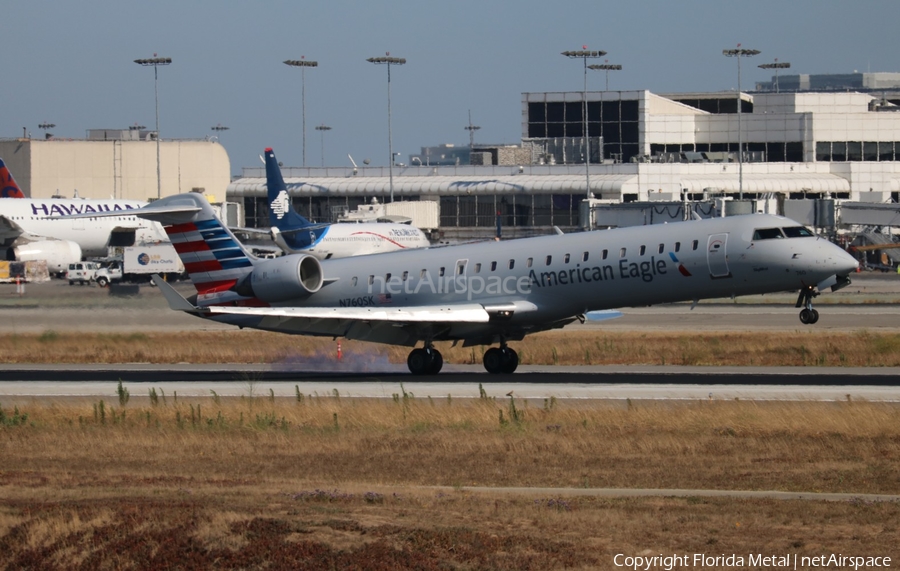 American Eagle (SkyWest Airlines) Bombardier CRJ-701ER (N760SK) | Photo 294983