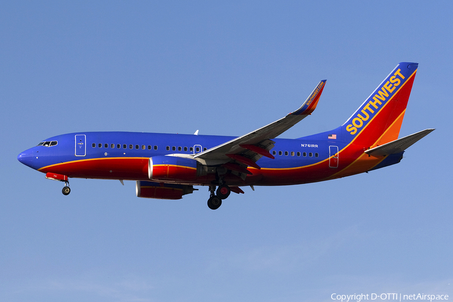 Southwest Airlines Boeing 737-7H4 (N761RR) | Photo 278958