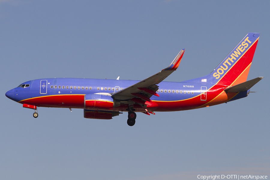 Southwest Airlines Boeing 737-7H4 (N761RR) | Photo 469671