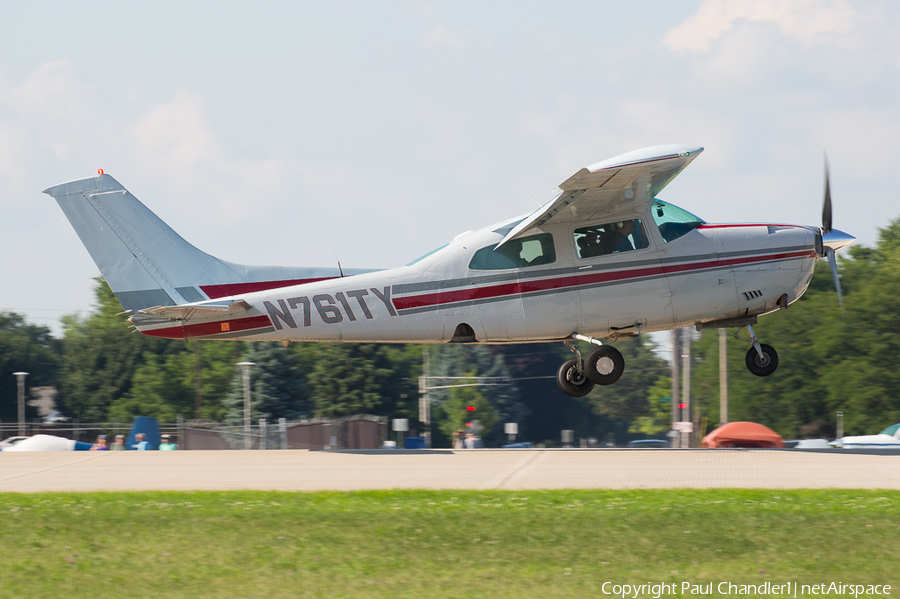 (Private) Cessna T210M Turbo Centurion (N761TY) | Photo 265283