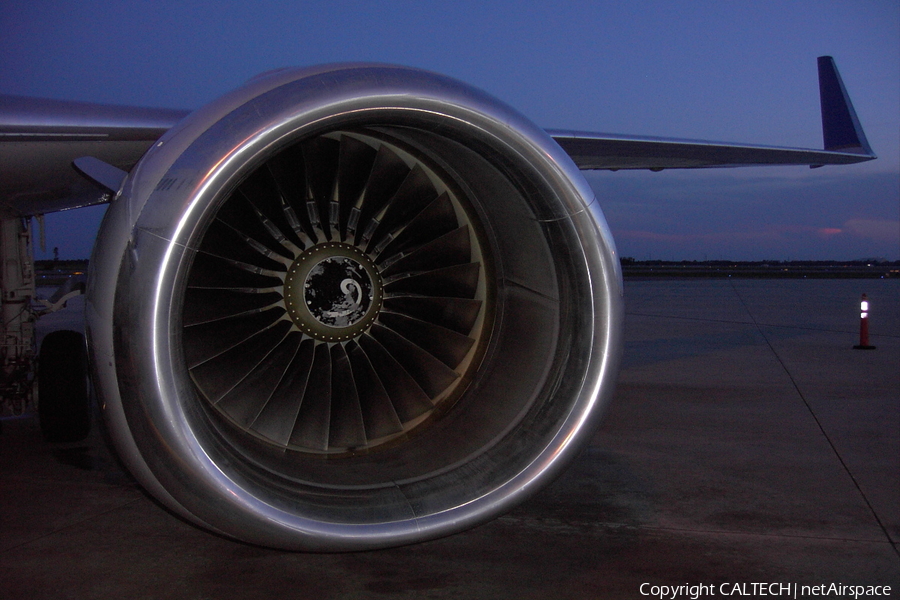 United Airlines Boeing 737-824 (N76254) | Photo 28707