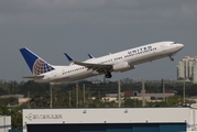 United Airlines Boeing 737-824 (N76269) at  Ft. Lauderdale - International, United States