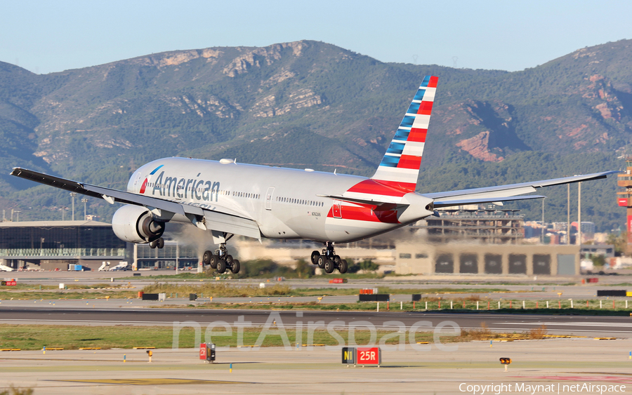 American Airlines Boeing 777-223(ER) (N762AN) | Photo 218449