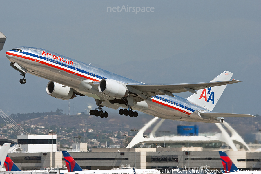 American Airlines Boeing 777-223(ER) (N762AN) | Photo 10536