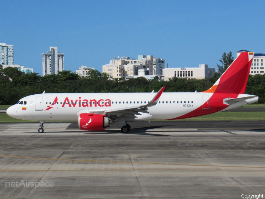 Avianca Airbus A320-251N (N762AV) | Photo 550014