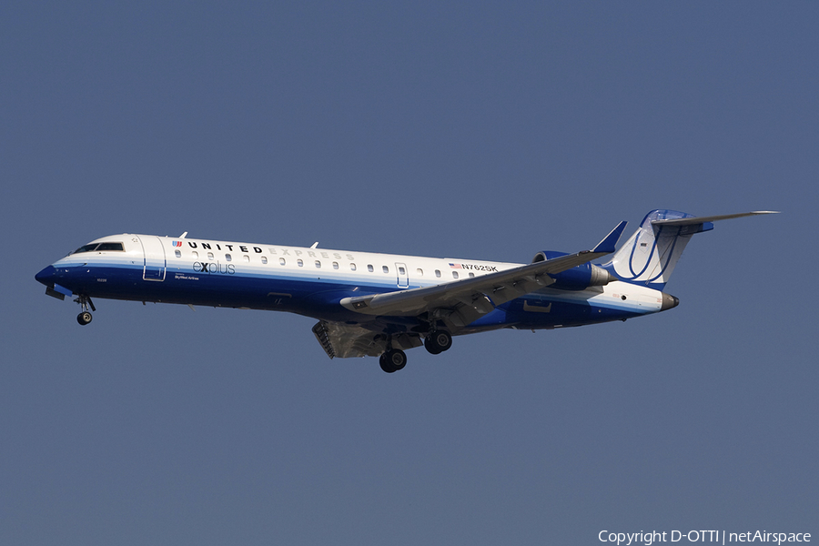 United Express (SkyWest Airlines) Bombardier CRJ-701ER (N762SK) | Photo 278814
