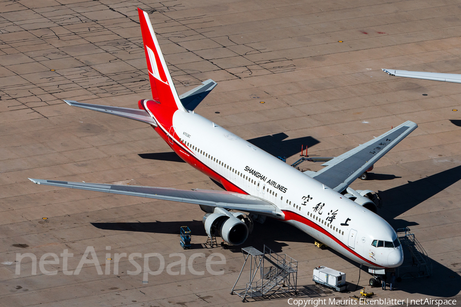 Shanghai Airlines Boeing 767-36D(ER) (N763BC) | Photo 251616
