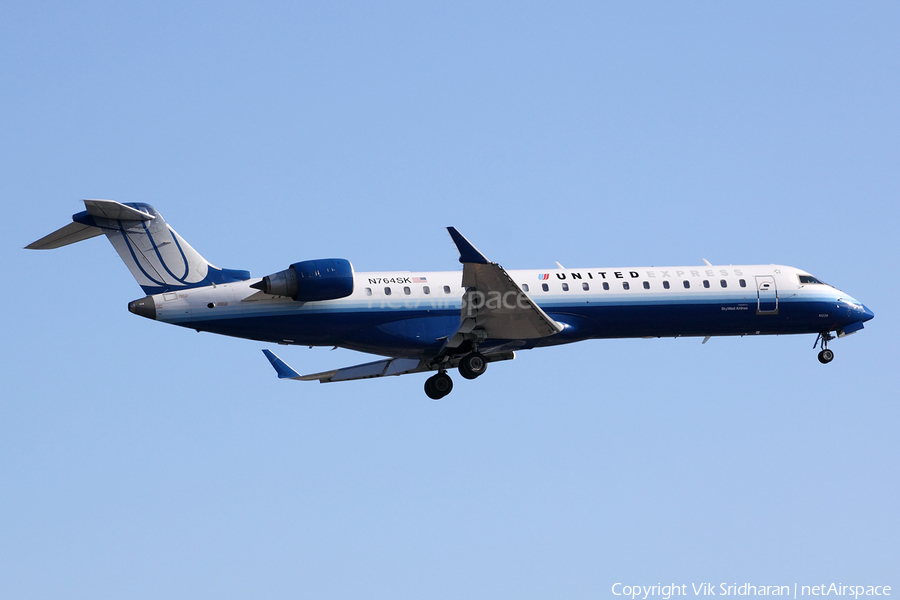 United Express (SkyWest Airlines) Bombardier CRJ-701ER (N764SK) | Photo 8200