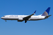 United Airlines Boeing 737-824 (N76502) at  Los Angeles - International, United States