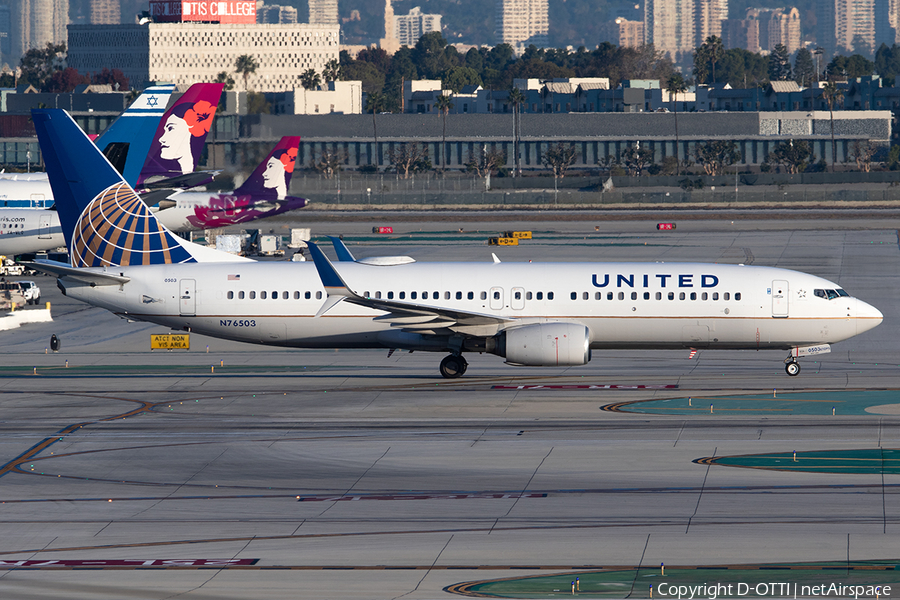 United Airlines Boeing 737-824 (N76503) | Photo 542179