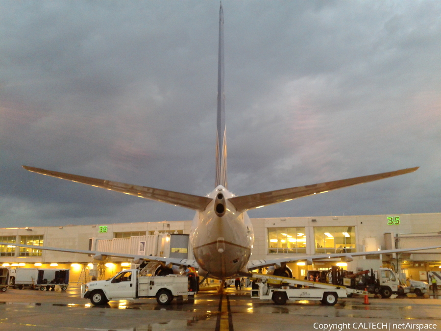 United Airlines Boeing 737-824 (N76503) | Photo 20981