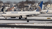 United Airlines Boeing 737-824 (N76514) at  Boston - Logan International, United States