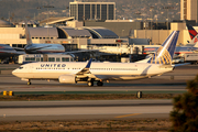 United Airlines Boeing 737-824 (N76514) at  Los Angeles - International, United States