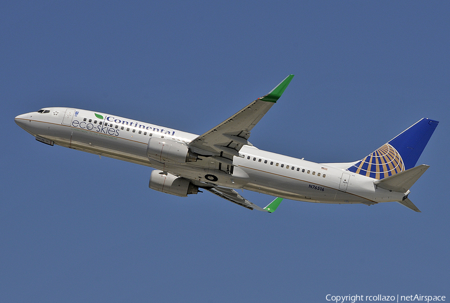 Continental Airlines Boeing 737-824 (N76516) | Photo 120405