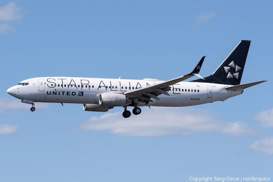 United Airlines Boeing 737-824 (N76516) | Photo 487109