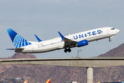 United Airlines Boeing 737-824 (N76517) at  Phoenix - Sky Harbor, United States