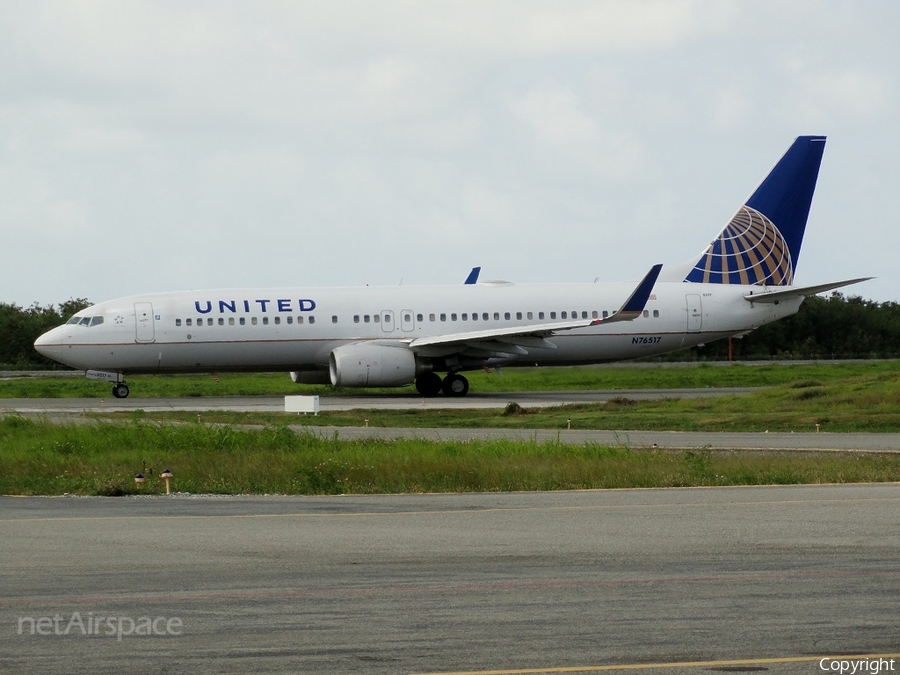 United Airlines Boeing 737-824 (N76517) | Photo 21885