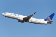 United Airlines Boeing 737-824 (N76532) at  Newark - Liberty International, United States