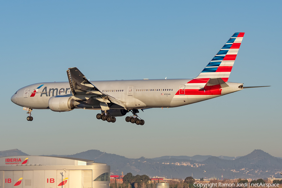 American Airlines Boeing 777-223(ER) (N765AN) | Photo 305548