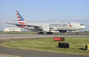 American Airlines Boeing 777-223(ER) (N765AN) at  Charlotte - Douglas International, United States