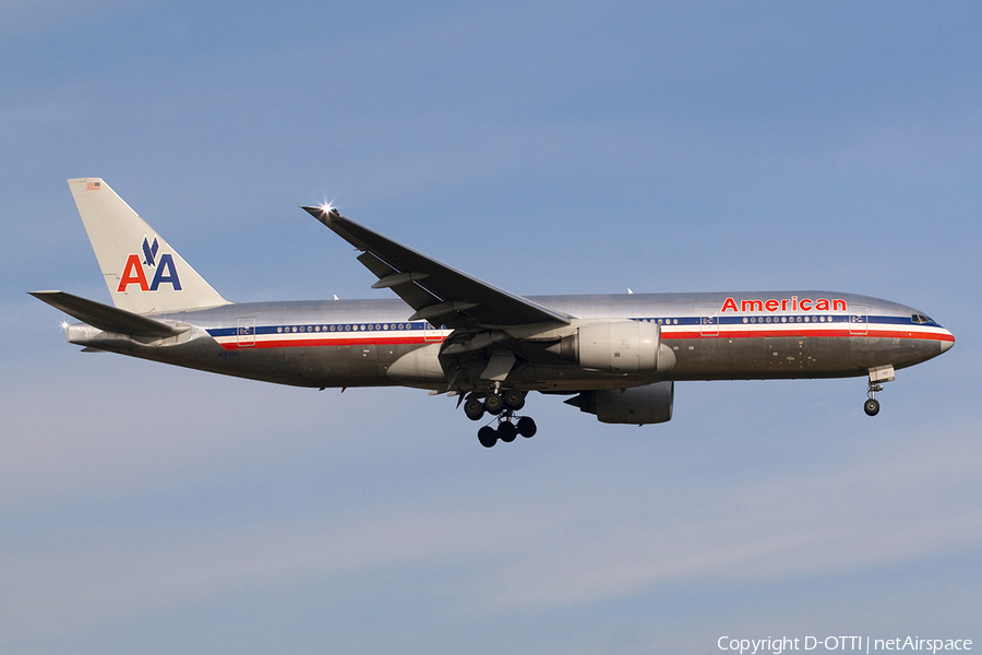American Airlines Boeing 777-223(ER) (N765AN) | Photo 271753
