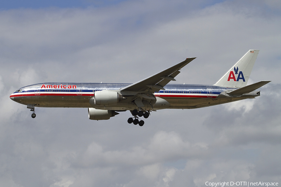 American Airlines Boeing 777-223(ER) (N765AN) | Photo 300835