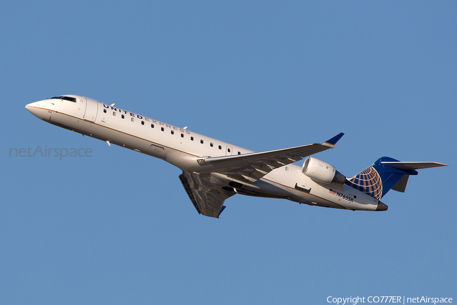 United Express (SkyWest Airlines) Bombardier CRJ-701ER (N765SK) | Photo 18983