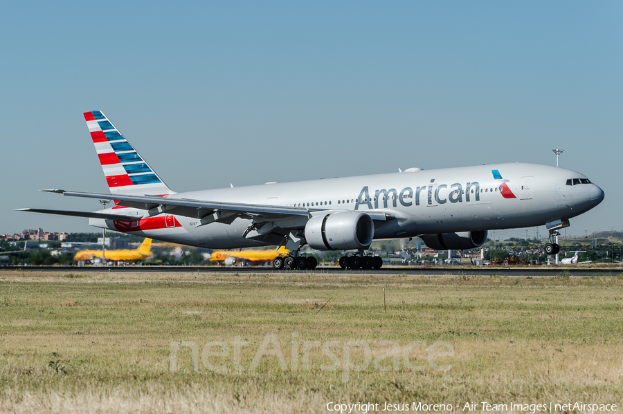 American Airlines Boeing 777-223(ER) (N767AJ) | Photo 171688