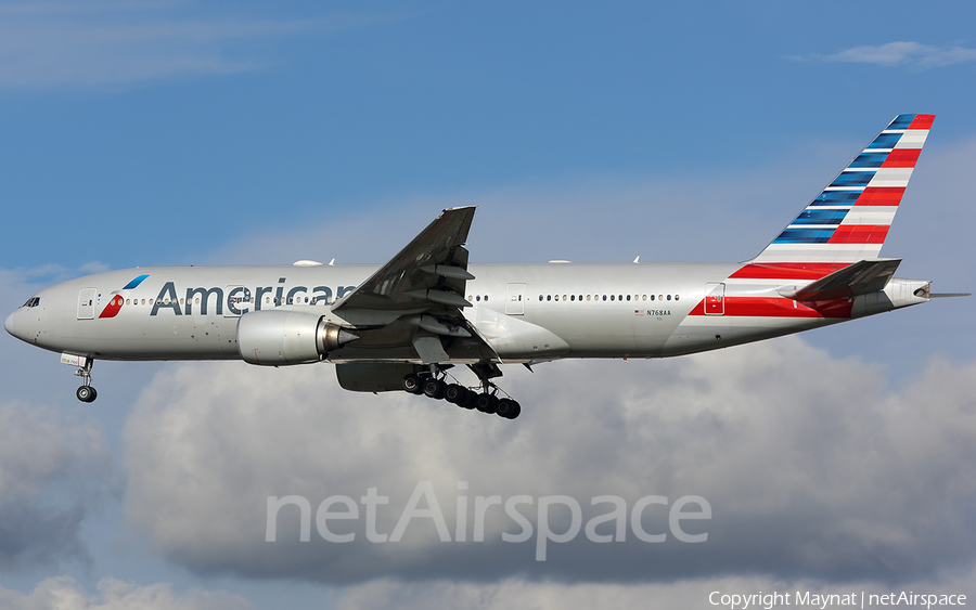 American Airlines Boeing 777-223(ER) (N768AA) | Photo 261650