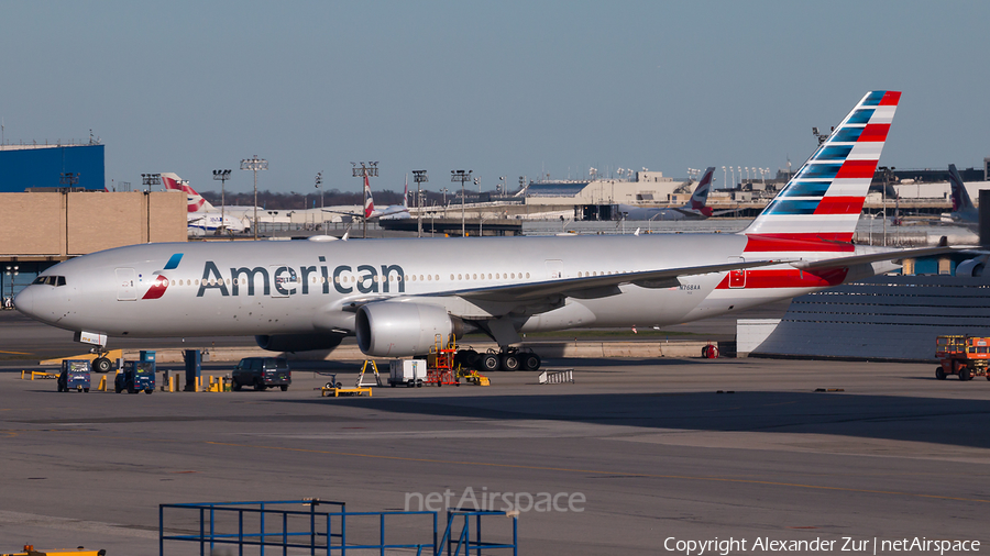 American Airlines Boeing 777-223(ER) (N768AA) | Photo 383520